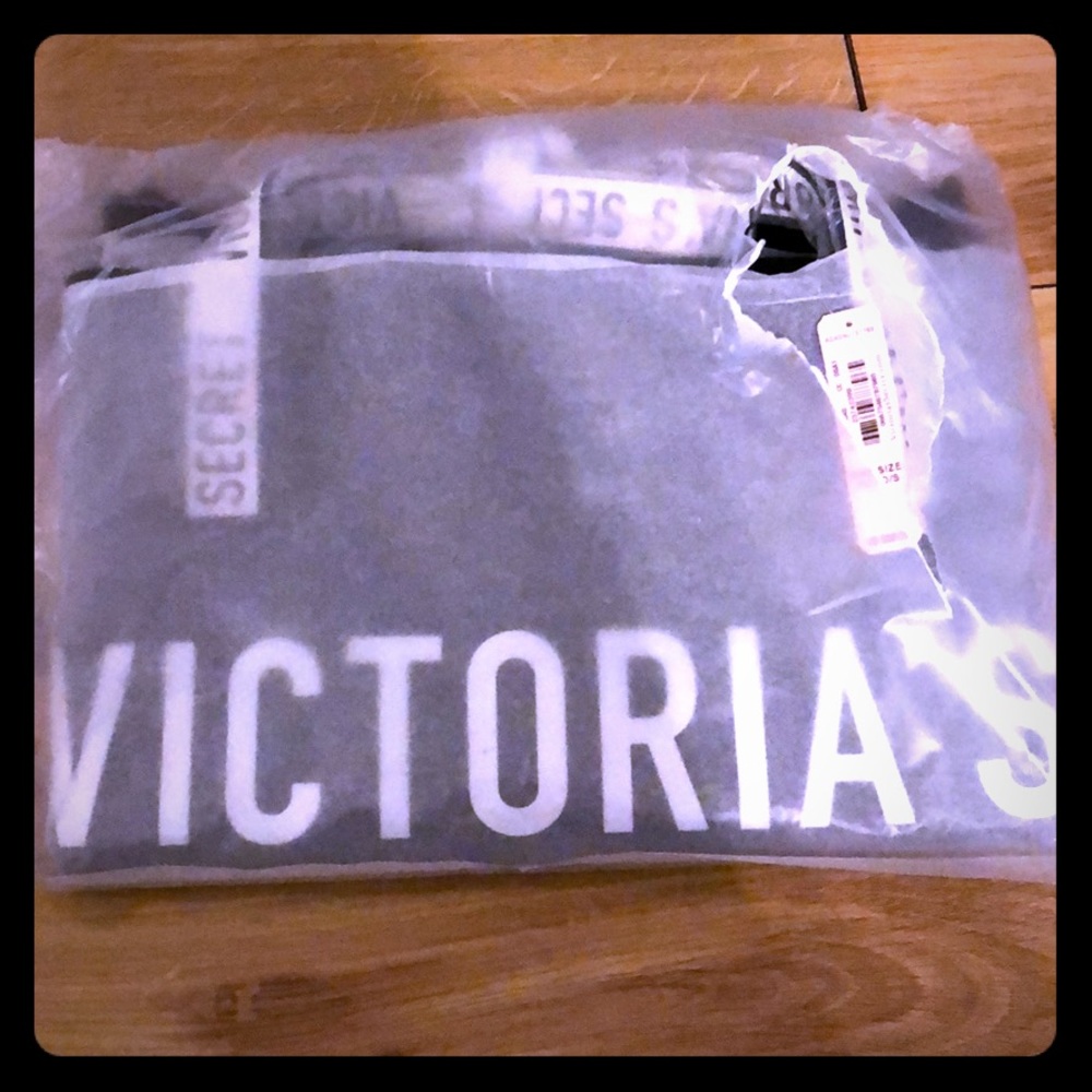 Victoria’s Secret bag.